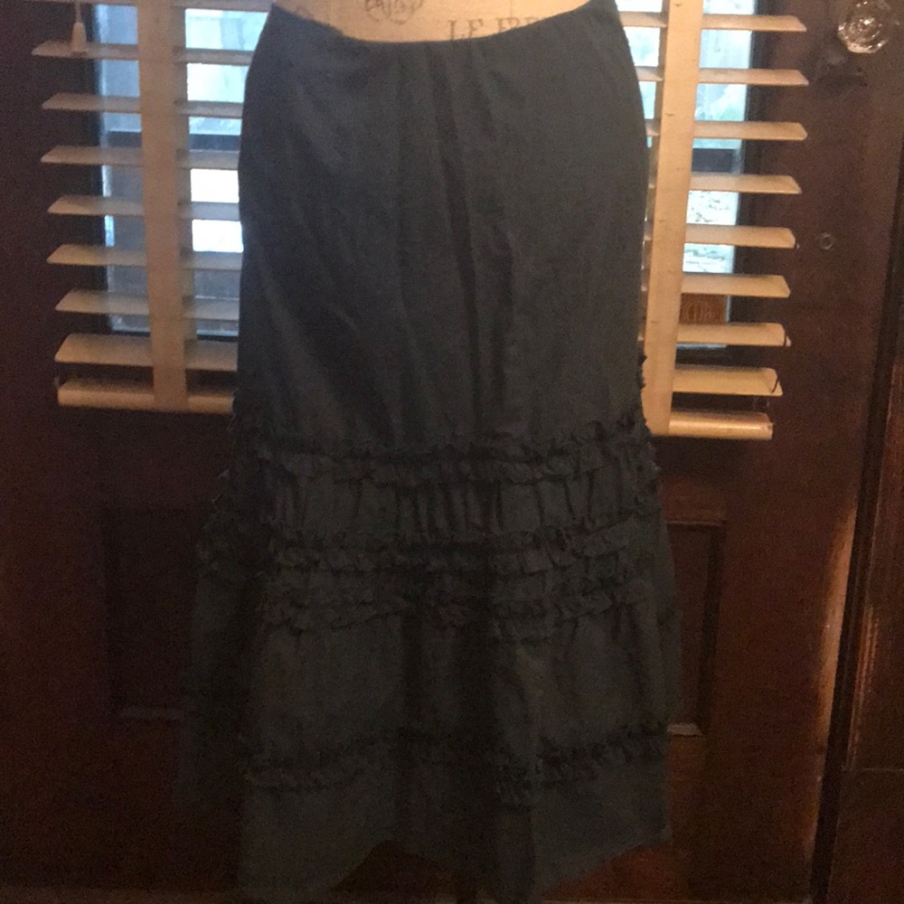 Nwt Loft blue ruffle-bottom skirt